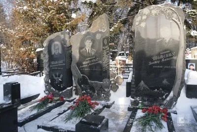 Братские могилы времен Карабахской войны вскроют при участии иностранцев -  30.08.2021, Sputnik Азербайджан