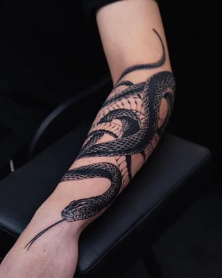 Tattoo • Подборка тату на тему: Змея на предплечье (85 фото)