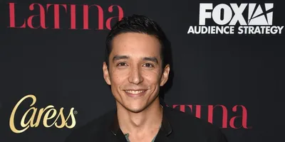 Идеи на тему «Гэбриэл Луна / Gabriel Luna» (78) | красивые парни, луна,  призрачный гонщик