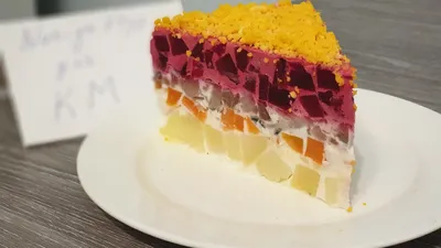 Привычный салат Селедка под шубой заиграет новыми красками | Пикабу