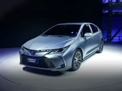 Без подвоха не обошлось. Новая Toyota Corolla: обзор и видео - КОЛЕСА.ру –  автомобильный журнал