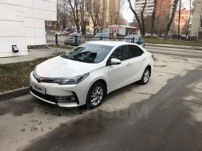 Купить Тойота Королла 2017 года в Новосибирске, Для тех кто понимает  разницу с 1.6 запас мощности больше, акпп, стоимость 1.3млн.рублей, бензин,  белый, с пробегом