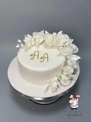 Торт \"Свадебный белый торт с цветами\" № 7826 на заказ в Санкт-Петербурге