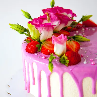 Торт на День Рождения (юбилей) с цветами в Хабаровске на заказ с доставкой  (фото, цены, картинки) - ТортДВ