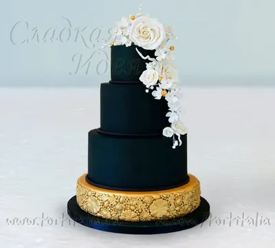 черный торт на свадьбу, черный свадебный торт, свадебный торт черно белый,  черный свадебный торт без мастики, строгие свадебные торты, самые модные  торты, Свадебный торт Москва