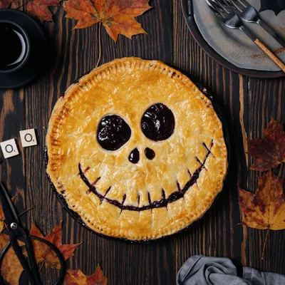 Вишневый пирог на Хэллоуин - пошаговый рецепт с фото