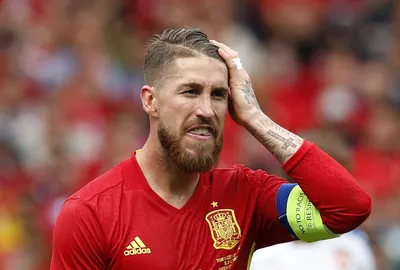 Серхио Рамос: «В Испании я страдал, играя против Месси» - Евро-Футбол