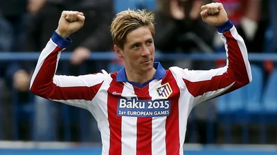 Spain's Fernando Torres with his daughter Nora Stock Photo - Alamy