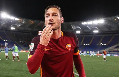 Купить домашнюю футболку Рома Totti 10 (Франческо Тотти) 2020-2021