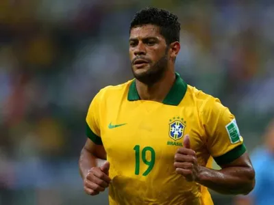 Халк: Продолжаю надеяться на вызов в сборную Бразилии - Футбол 24