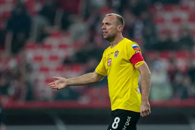Денис Глушаков - статусы на Sports.ru