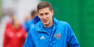 Далер Кузяев признан «G-Drive. Лучшим игроком» марта - новости на  официальном сайте ФК Зенит
