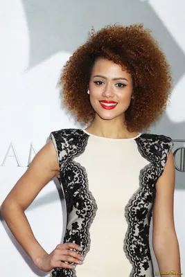 Натали Эммануэль - Nathalie Emmanuel фото №1102830 - Nathalie Emmanuel –  Walks Temperley London Show at LFW