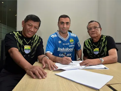 Туркменский футболист Артур Геворкян перешёл в клуб из чемпионата Индонезии  | Спорт