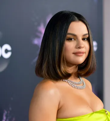 Selena Gomez discusses bipolar disorder diagnosis