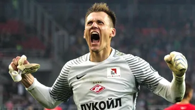 FC Spartak Moscow on Instagram: “Артём Ребров приостанавливает игровую  карьеру и переходит на должность технического координатора ⚠ Артём будет  помогать в коммуникации…”