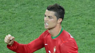 Роналду выводит Португалию в четвертьфинал ЕВРО-2012 | UEFA EURO | UEFA.com