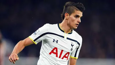 Эрик Lamela Hotspur Тоттенхэм Редакционное Стоковое Изображение -  изображение насчитывающей европа, красно: 192168344