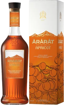 Коньяк \"Ararat\" Apricot, в подарочной коробке, 0.5 л — купить коньяк  \"Арарат\" Абрикос, в подарочной упаковке, 500 мл – цена 1758 руб в Winestyle