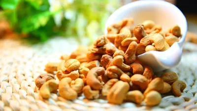 Кешью — польза и вред орехов для организма женщин, мужчин и детей