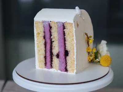 ТОП-1 Рецепт - Ванильный торт с черникой, ежевикой и лавандой