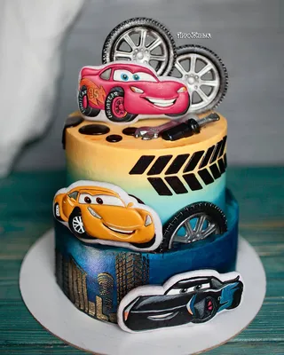 Нет описания фото. | Car cake, Cars birthday cake, Baby birthday cakes