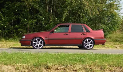 Volvo 460 bordo maroon | Volvo, Volvo 850, Maroon