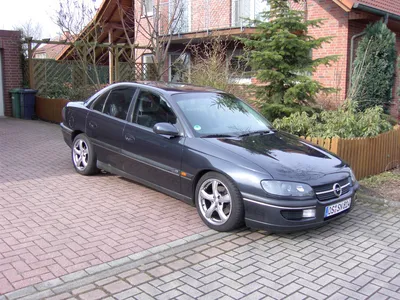 Auto Opel Omega B 2.5 V6 - pagenstecher.de - Deine Automeile im Netz