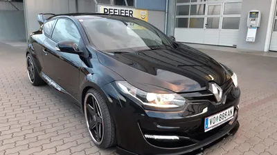 Скоростной универсал Renault Megane Estate GT 220