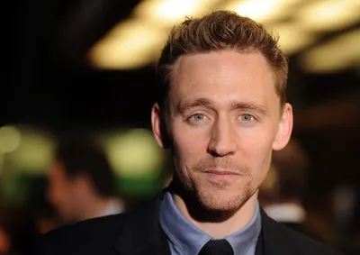 Том Хиддлстон - фильмы с актером, биография, сколько лет - Tom Hiddleston