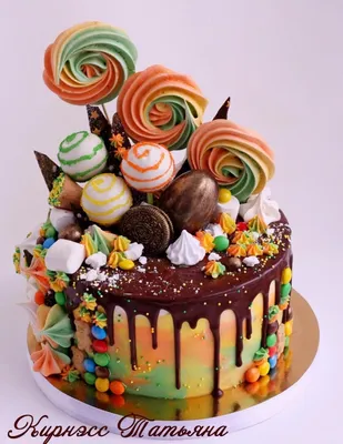 Торт украшенный сладостями - 85 фото