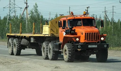 Datei:Ural-44202-59 truck (1).jpg – Wikipedia