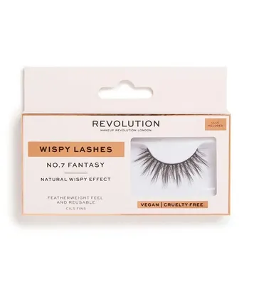 8 Facts to Know Before Getting Russian Volume Lashes: Winks Eyelash  Boutique - Winks Eyelash Boutique