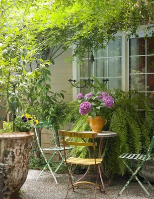 25 идей обустройства уютных уголков для отдыха в саду. Фото — Ботаничка