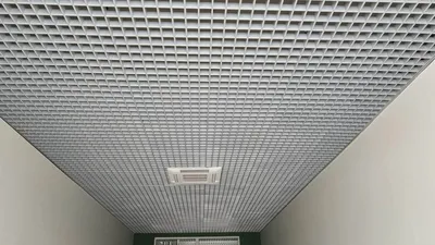 Купить подвесной потолок Грильято 75х75 металлик серебристый