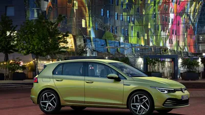 Купить Новый Фольксваген Гольф в г.Саратов: цены 2022 на новый Volkswagen  Golf у официального дилера | Автосалон МАС Моторс