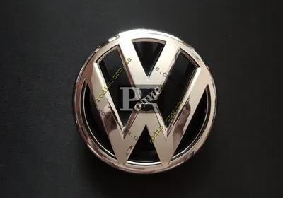 Эмблема Volkswagen Polo 2010-2015 120мм 6R0853600A ULM передняя пластик  защелка выпуклая - купить в Украине | Аравис