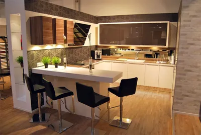 Дизайн современной кухни с барной стойкой: угловые, прямые кухни.