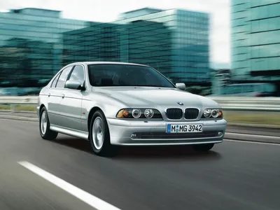 BMW 5 серии 2000 – 2004, 4 поколение (E39) рестайлинг, Седан: технические  характеристики и комплектации