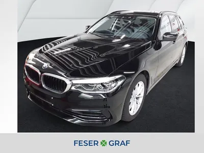 Универсал BMW 530 серого цвета, подержанный в Парсдорфе за 18 500 евро,