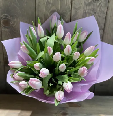Тюльпаны - купить букет тюльпанов в Москве с доставкой на дом, La Bouquet