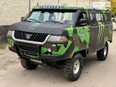 Украинские мастера скрестили УАЗ «Буханку» и Mitsubishi Pajero Sport (фото)