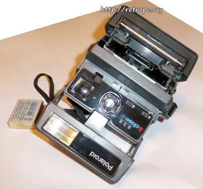 RetroPC.org - Фотоаппарат Polaroid 636 в открытом виде и с открытым  отделением под кассеты. Моя коллекция-музей старинных ретро компьютеров,  ЭВМ, ПК и винтажной техники.