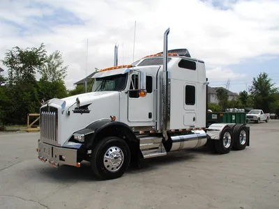 Американский тягач Kenworth T 800