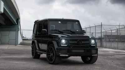 Фото обои Черный Mercedes G-class, Мерседес, Гелендваген, тюнинг, Brabus,  спереди, фары, диски, фото Гелика. G-class