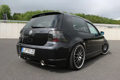 2002 VW Golf 4 R32 — Exit.TV Тюнинг S01 E09 — Exit.tv