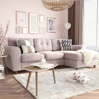 Розовый угловой диван в интерьере светлой гостиной - идеи интерьера SKDESIGN