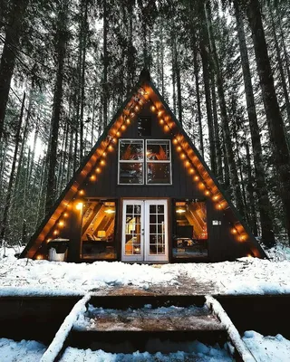 Новогодний домик в лесу - 59 фото