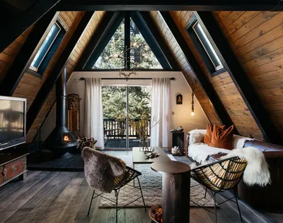 Невероятно уютный маленький домик в лесу 〛 ◾ Фото ◾ Идеи ◾ Дизайн