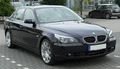 Datei:BMW 5er (E60) front 20100508.jpg – Wikipedia